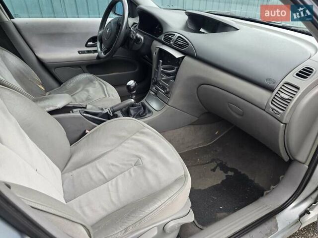 Серый Рено Лагуна, объемом двигателя 1.87 л и пробегом 600 тыс. км за 2900 $, фото 19 на Automoto.ua