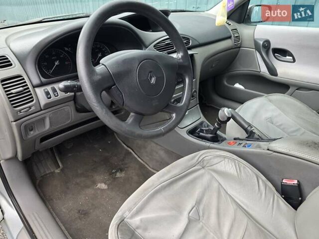 Серый Рено Лагуна, объемом двигателя 1.87 л и пробегом 600 тыс. км за 2900 $, фото 5 на Automoto.ua