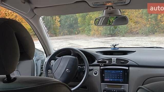 Серый Рено Лагуна, объемом двигателя 1.8 л и пробегом 139 тыс. км за 4700 $, фото 13 на Automoto.ua