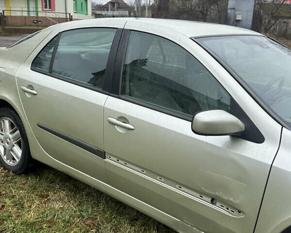 Серый Рено Лагуна, объемом двигателя 1.87 л и пробегом 290 тыс. км за 3500 $, фото 12 на Automoto.ua