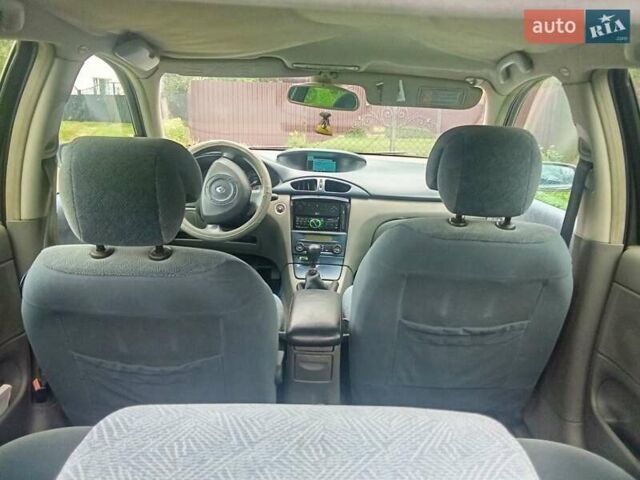 Серый Рено Лагуна, объемом двигателя 1.87 л и пробегом 311 тыс. км за 2700 $, фото 9 на Automoto.ua