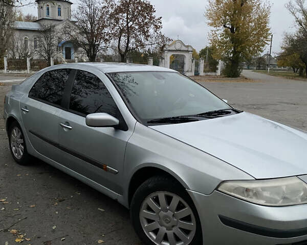 Сірий Рено Лагуна, об'ємом двигуна 1.9 л та пробігом 328 тис. км за 3500 $, фото 1 на Automoto.ua