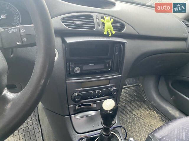 Сірий Рено Лагуна, об'ємом двигуна 1.9 л та пробігом 410 тис. км за 3800 $, фото 11 на Automoto.ua