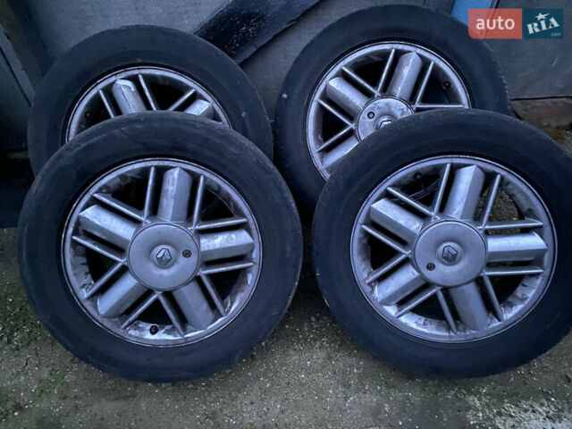 Сірий Рено Лагуна, об'ємом двигуна 1.9 л та пробігом 410 тис. км за 3800 $, фото 27 на Automoto.ua