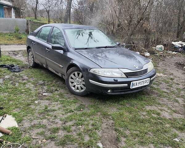 Серый Рено Лагуна, объемом двигателя 2.9 л и пробегом 300 тыс. км за 3100 $, фото 1 на Automoto.ua