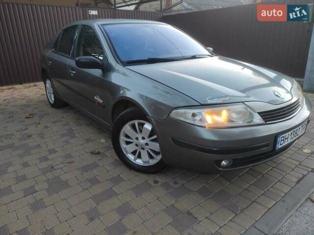 Серый Рено Лагуна, объемом двигателя 1.78 л и пробегом 218 тыс. км за 2999 $, фото 2 на Automoto.ua