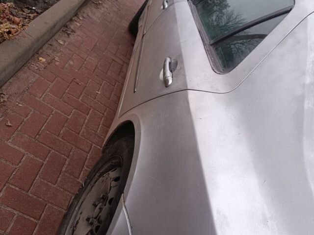 Сірий Рено Лагуна, об'ємом двигуна 2 л та пробігом 270 тис. км за 1750 $, фото 4 на Automoto.ua