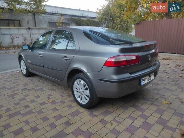 Серый Рено Лагуна, объемом двигателя 1.78 л и пробегом 218 тыс. км за 2999 $, фото 14 на Automoto.ua