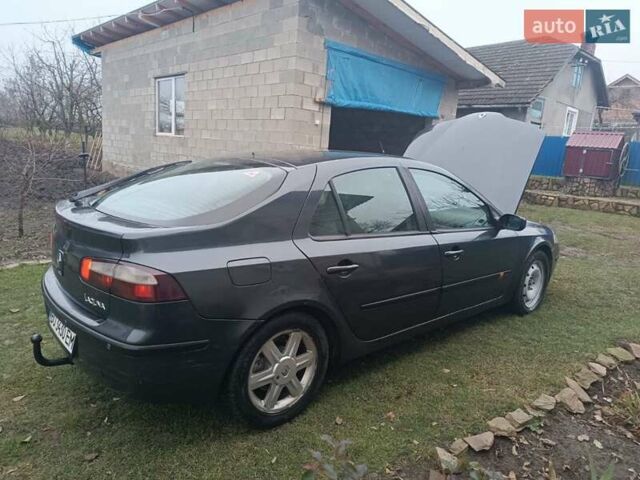 Серый Рено Лагуна, объемом двигателя 1.9 л и пробегом 300 тыс. км за 2750 $, фото 8 на Automoto.ua