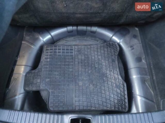 Серый Рено Лагуна, объемом двигателя 1.78 л и пробегом 218 тыс. км за 2999 $, фото 36 на Automoto.ua