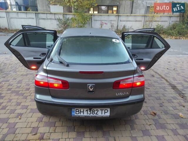 Серый Рено Лагуна, объемом двигателя 1.78 л и пробегом 218 тыс. км за 2999 $, фото 31 на Automoto.ua