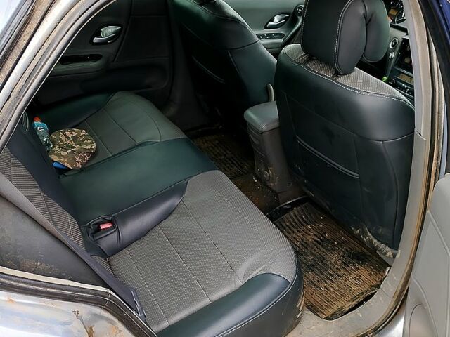 Серый Рено Лагуна, объемом двигателя 2 л и пробегом 0 тыс. км за 3300 $, фото 4 на Automoto.ua