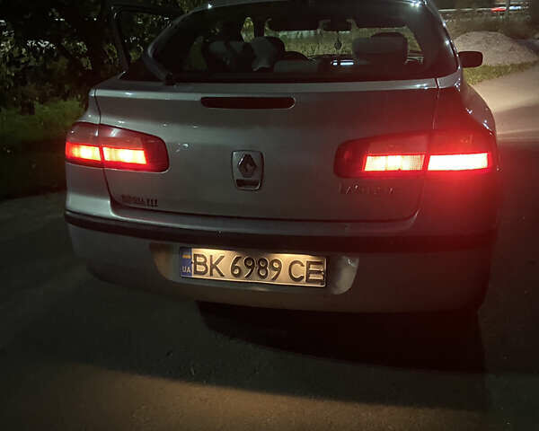 Сірий Рено Лагуна, об'ємом двигуна 1.9 л та пробігом 364 тис. км за 2900 $, фото 9 на Automoto.ua