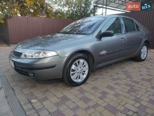 Серый Рено Лагуна, объемом двигателя 1.78 л и пробегом 218 тыс. км за 2999 $, фото 12 на Automoto.ua
