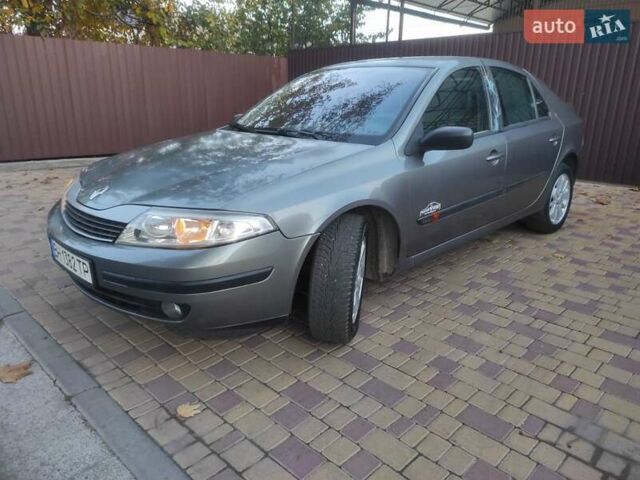 Серый Рено Лагуна, объемом двигателя 1.78 л и пробегом 218 тыс. км за 2999 $, фото 3 на Automoto.ua