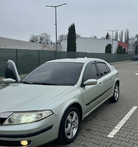 Серый Рено Лагуна, объемом двигателя 1.78 л и пробегом 222 тыс. км за 2999 $, фото 1 на Automoto.ua