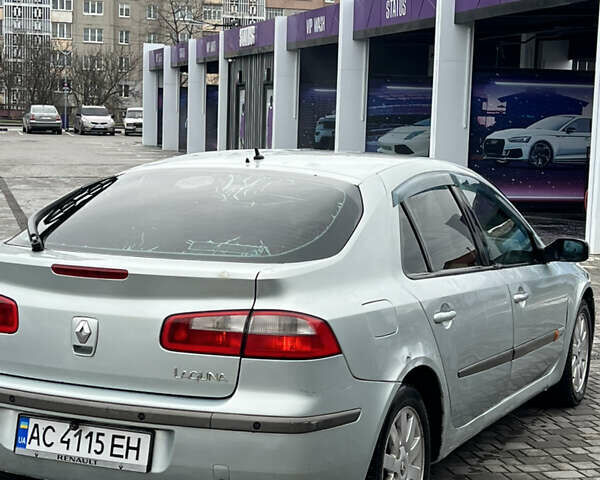 Серый Рено Лагуна, объемом двигателя 2 л и пробегом 300 тыс. км за 2600 $, фото 6 на Automoto.ua