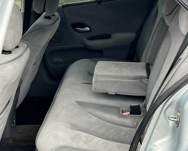 Серый Рено Лагуна, объемом двигателя 2 л и пробегом 300 тыс. км за 2600 $, фото 13 на Automoto.ua