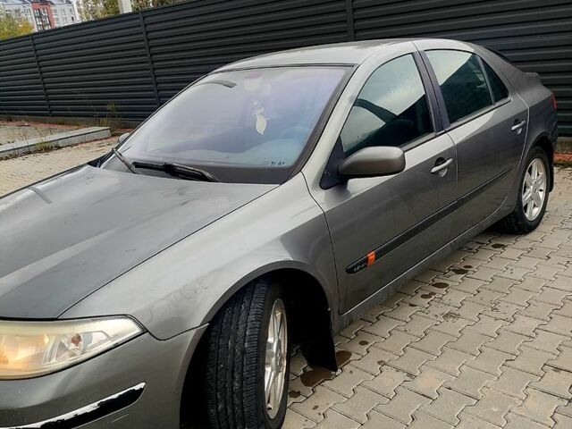 Сірий Рено Лагуна, об'ємом двигуна 1.8 л та пробігом 340 тис. км за 3200 $, фото 1 на Automoto.ua