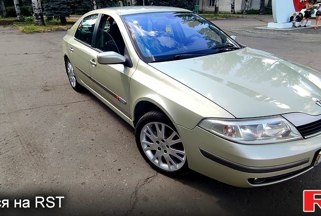 Сірий Рено Лагуна, об'ємом двигуна 2 л та пробігом 195 тис. км за 4100 $, фото 5 на Automoto.ua