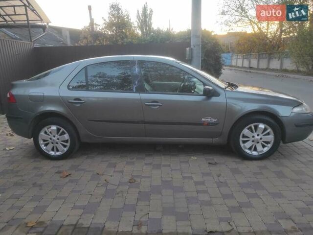 Серый Рено Лагуна, объемом двигателя 1.78 л и пробегом 218 тыс. км за 2999 $, фото 17 на Automoto.ua