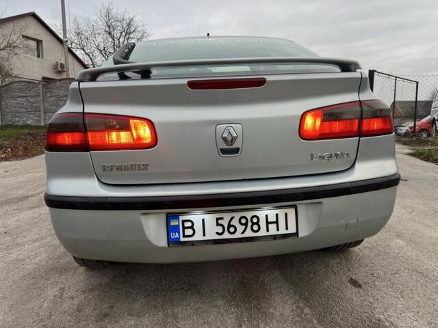 Серый Рено Лагуна, объемом двигателя 2 л и пробегом 190 тыс. км за 2999 $, фото 17 на Automoto.ua