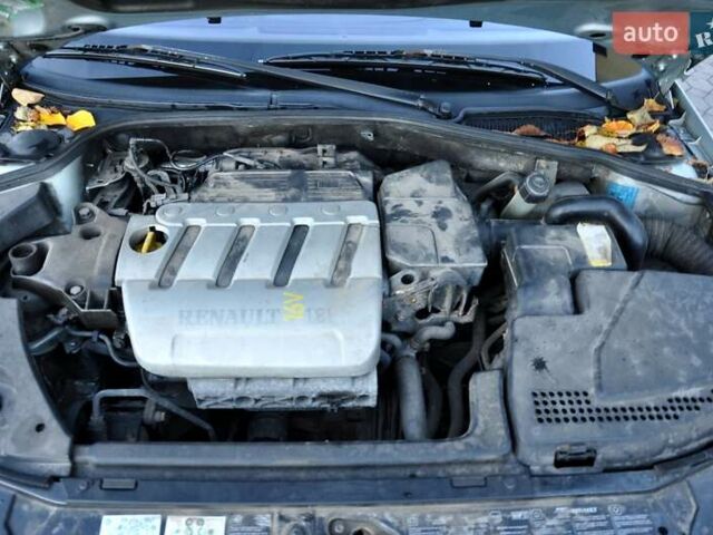 Серый Рено Лагуна, объемом двигателя 1.8 л и пробегом 220 тыс. км за 3300 $, фото 31 на Automoto.ua