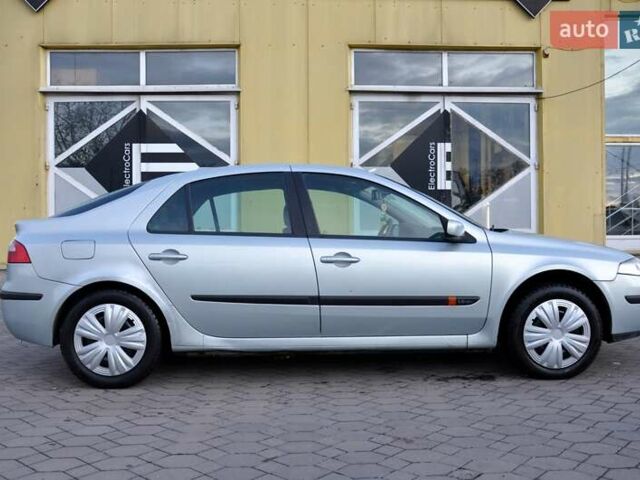 Серый Рено Лагуна, объемом двигателя 1.8 л и пробегом 220 тыс. км за 3300 $, фото 7 на Automoto.ua