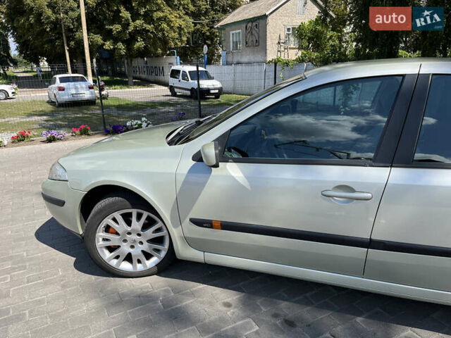 Сірий Рено Лагуна, об'ємом двигуна 1.9 л та пробігом 387 тис. км за 3900 $, фото 3 на Automoto.ua