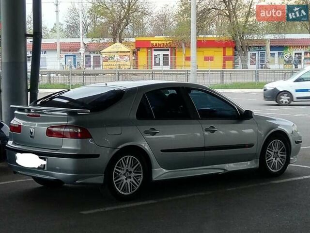 Сірий Рено Лагуна, об'ємом двигуна 2 л та пробігом 237 тис. км за 6000 $, фото 1 на Automoto.ua