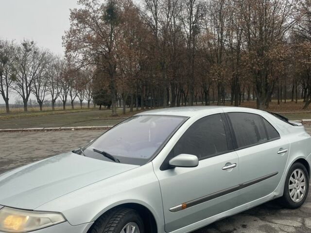 Сірий Рено Лагуна, об'ємом двигуна 1.9 л та пробігом 3 тис. км за 3100 $, фото 2 на Automoto.ua