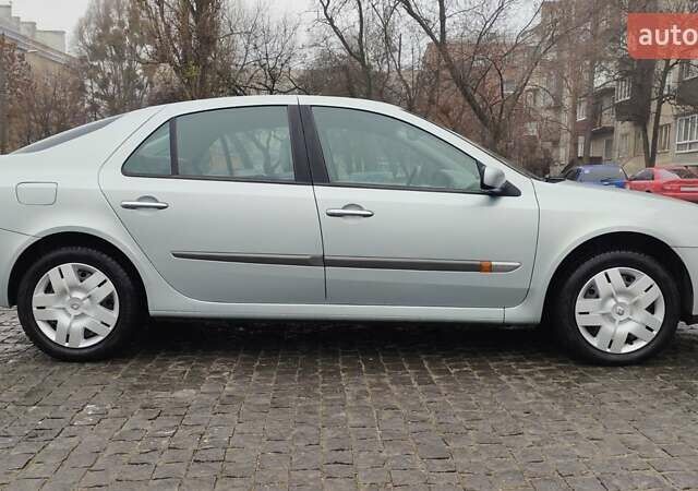 Сірий Рено Лагуна, об'ємом двигуна 1.8 л та пробігом 176 тис. км за 4850 $, фото 6 на Automoto.ua