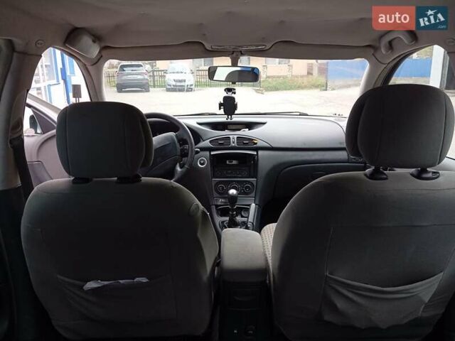 Серый Рено Лагуна, объемом двигателя 1.87 л и пробегом 250 тыс. км за 2750 $, фото 2 на Automoto.ua