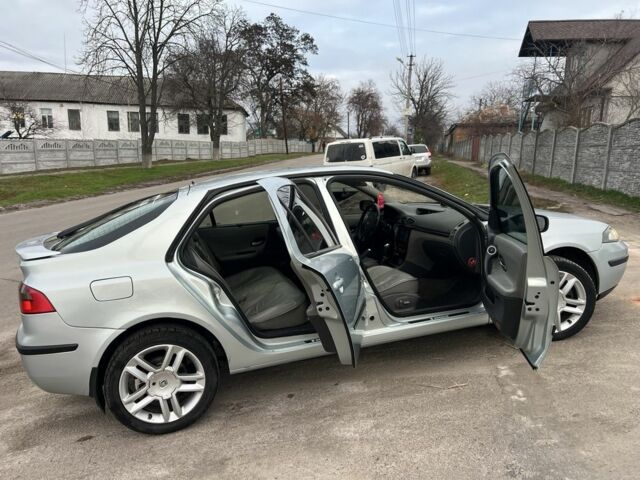 Серый Рено Лагуна, объемом двигателя 2 л и пробегом 190 тыс. км за 2999 $, фото 15 на Automoto.ua