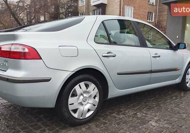 Сірий Рено Лагуна, об'ємом двигуна 1.8 л та пробігом 176 тис. км за 4850 $, фото 10 на Automoto.ua