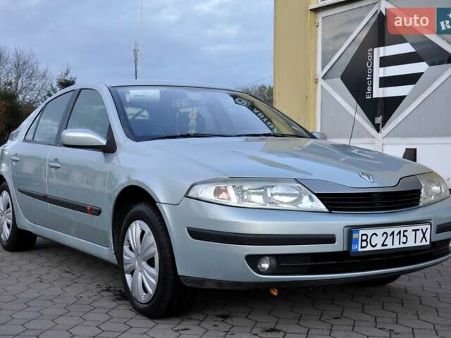 Серый Рено Лагуна, объемом двигателя 1.8 л и пробегом 220 тыс. км за 3300 $, фото 6 на Automoto.ua