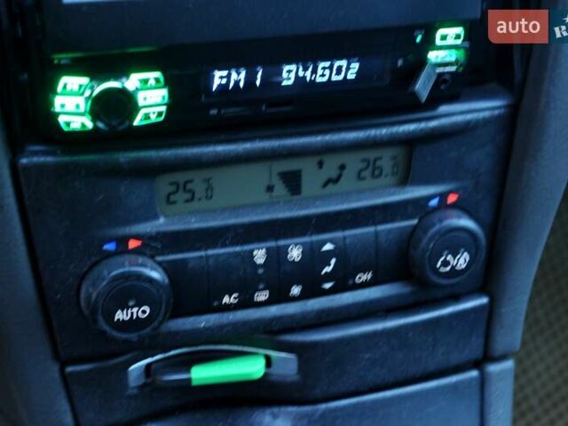 Серый Рено Лагуна, объемом двигателя 1.8 л и пробегом 220 тыс. км за 3300 $, фото 29 на Automoto.ua