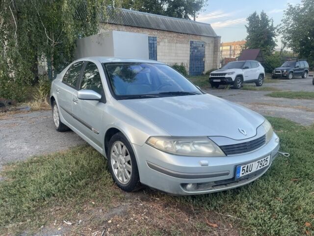 Сірий Рено Лагуна, об'ємом двигуна 1.9 л та пробігом 190 тис. км за 1000 $, фото 1 на Automoto.ua