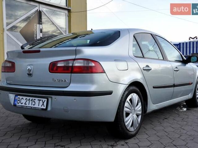 Серый Рено Лагуна, объемом двигателя 1.8 л и пробегом 220 тыс. км за 3300 $, фото 9 на Automoto.ua