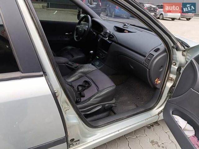 Серый Рено Лагуна, объемом двигателя 1.87 л и пробегом 382 тыс. км за 3700 $, фото 12 на Automoto.ua