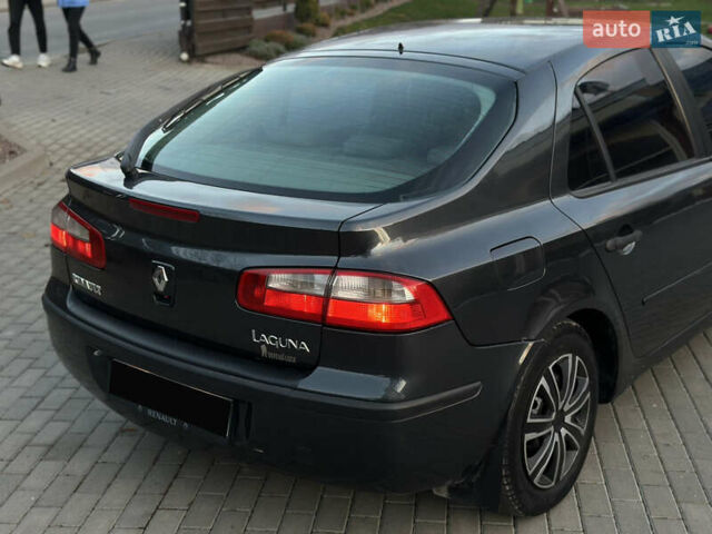 Сірий Рено Лагуна, об'ємом двигуна 1.6 л та пробігом 245 тис. км за 2699 $, фото 8 на Automoto.ua