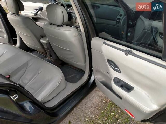 Рено Лагуна 2004 в Белой Церкве на Automoto.ua Серый Рено Лагуна, объемом двигателя 2 л и пробегом 242 тыс. км за 3999 $, фото 13 на Automoto.ua