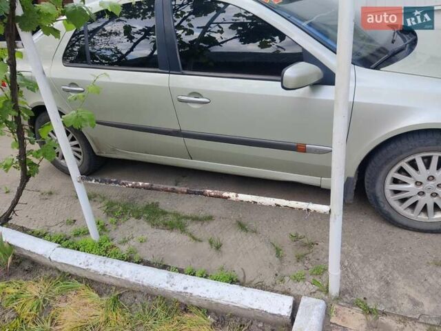 Сірий Рено Лагуна, об'ємом двигуна 1.9 л та пробігом 180 тис. км за 3000 $, фото 4 на Automoto.ua