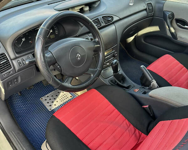 Сірий Рено Лагуна, об'ємом двигуна 1.6 л та пробігом 230 тис. км за 3000 $, фото 8 на Automoto.ua