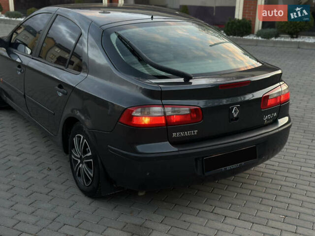 Сірий Рено Лагуна, об'ємом двигуна 1.6 л та пробігом 245 тис. км за 2699 $, фото 7 на Automoto.ua