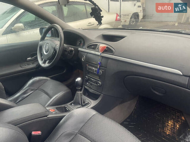 Серый Рено Лагуна, объемом двигателя 1.87 л и пробегом 342 тыс. км за 3500 $, фото 10 на Automoto.ua