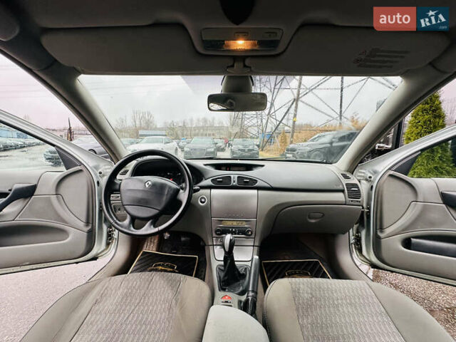 Серый Рено Лагуна, объемом двигателя 2 л и пробегом 389 тыс. км за 3999 $, фото 18 на Automoto.ua