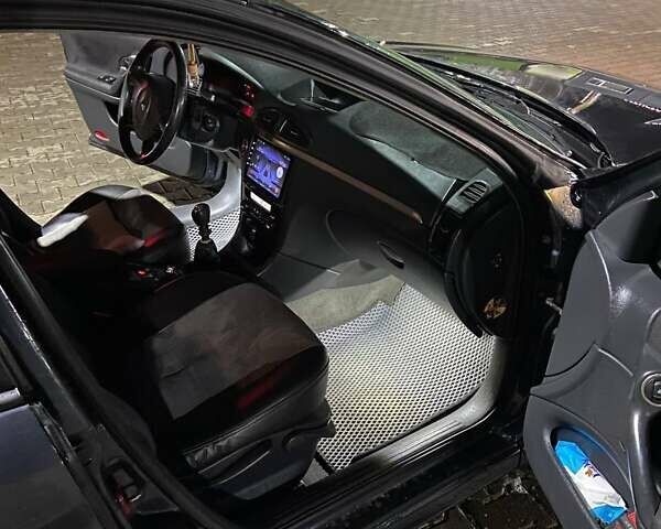 Серый Рено Лагуна, объемом двигателя 1.9 л и пробегом 373 тыс. км за 2999 $, фото 5 на Automoto.ua