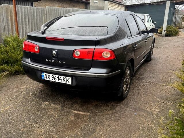 Серый Рено Лагуна, объемом двигателя 2 л и пробегом 198 тыс. км за 5300 $, фото 2 на Automoto.ua