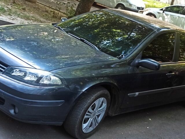 Сірий Рено Лагуна, об'ємом двигуна 2 л та пробігом 295 тис. км за 4200 $, фото 2 на Automoto.ua